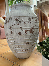 Load image into Gallery viewer, Rustic Vase
