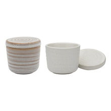 Load image into Gallery viewer, Ottawa Salt &amp; Pepper Pinch Pot
