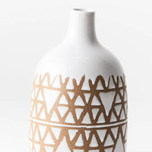 Load image into Gallery viewer, Meknes Vase - White/Tan
