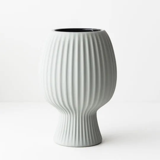 Annix Vase