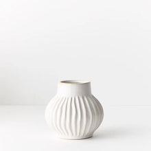 Load image into Gallery viewer, Small Lulu Vase - White
